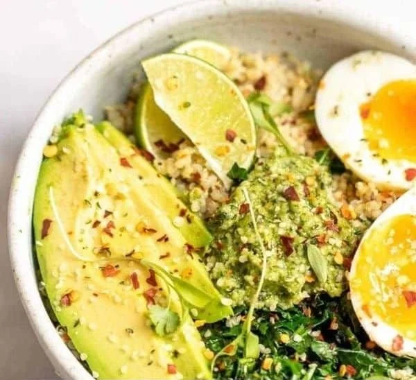 Quinoa Breakfast Bowl
