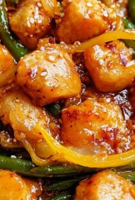 Chicken stir fry with green beans served in a bowl