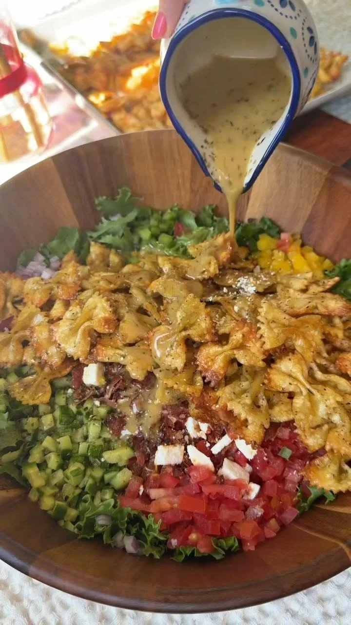 Crispy Italian Pasta Salad with vibrant vegetables and an enticing dressing