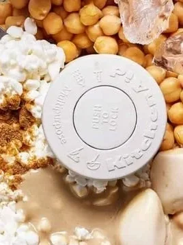 High-protein hummus made with cottage cheese, perfect for healthy snacking.