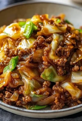 Delicious Mongolian Cabbage with Ground Beef served in a bowl.