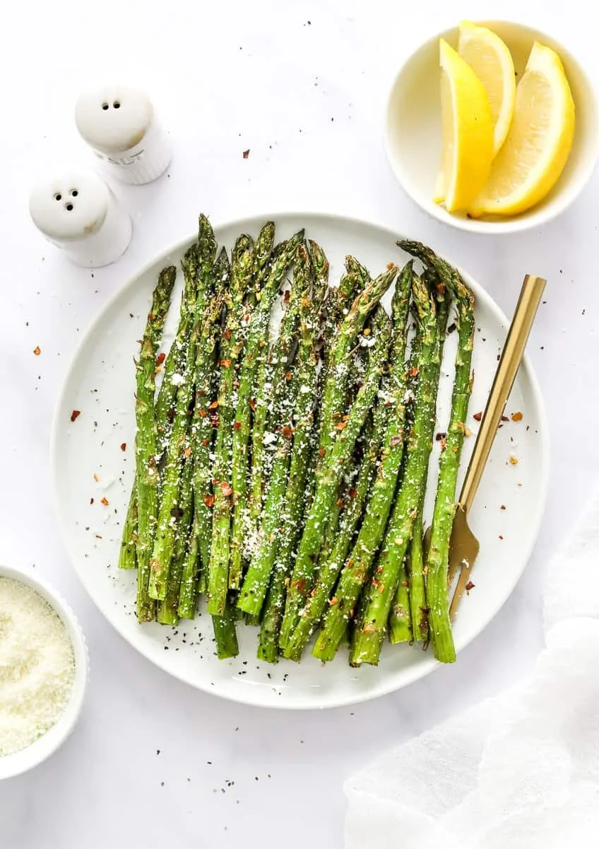 Delicious air fryer asparagus dish served on a plate